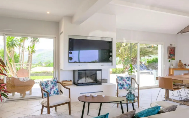 Maison Madalena With Pool Close to Ocean