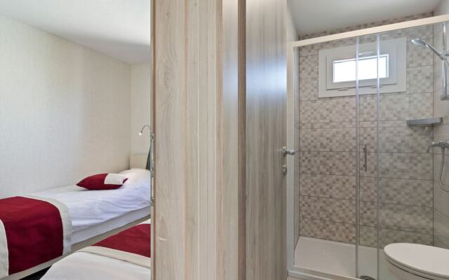 Appealing Mobile Home in Banjole With Garden