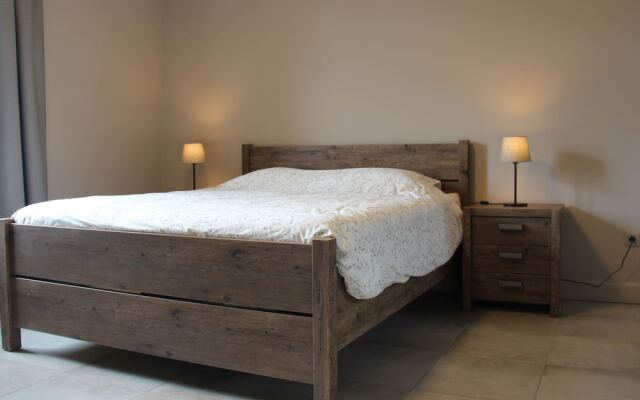 Peaceful Peer Holiday Home