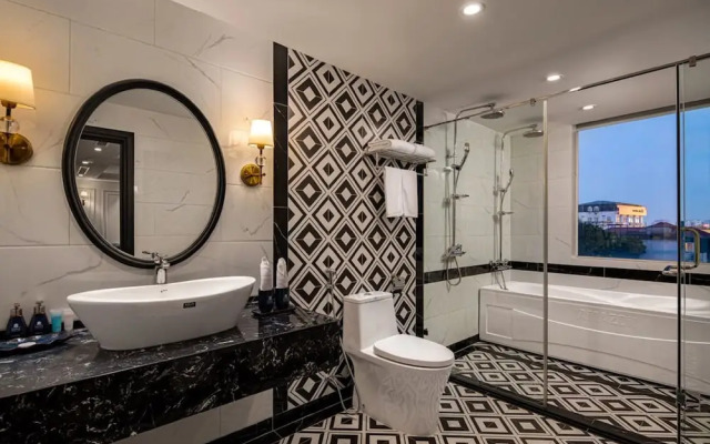 Mina Hotel and Spa