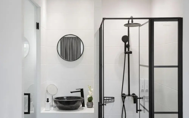 Athens Golden Light Premium Residence