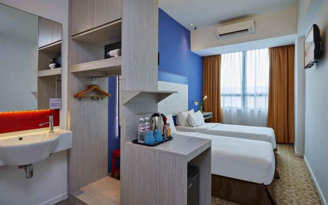 Holiday Inn Express & Suites Johor Bahru, an IHG Hotel