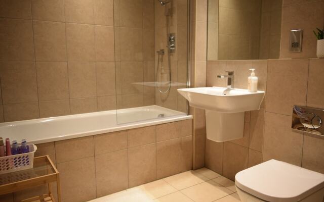 Spacious 2 Bedroom Apartment in Blackheath