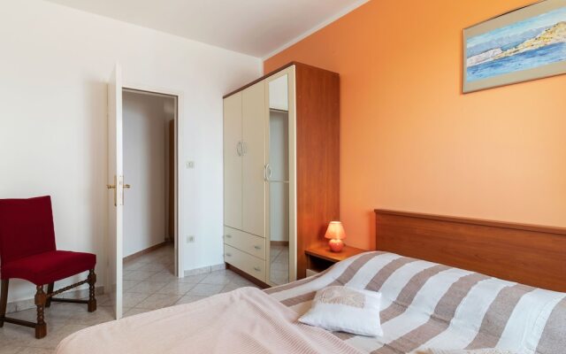Attractive Villa Antonio Apartment in Opatija near Črnikovica Beach