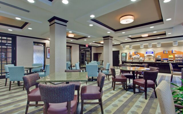 Holiday Inn Express & Suites Ottawa West - Nepean by IHG