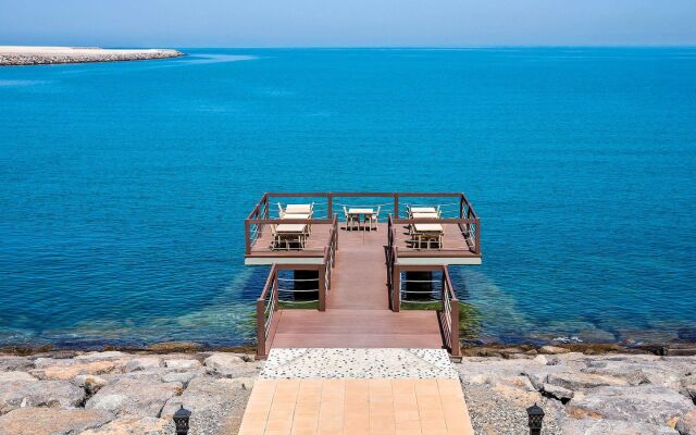 Отель Pullman Resort Al Marjan Island