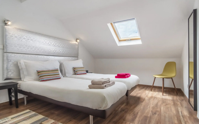 LV Premier Amoreiras AM3 Modern Space AC Lift