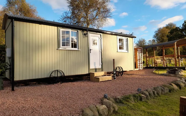 Sunset View Shepherds Hut