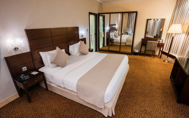 Ayass Hotel