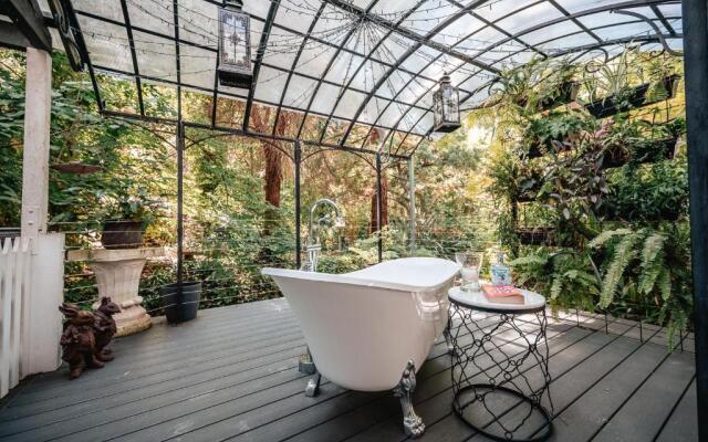 Aldgate Valley Bed and Breakfast