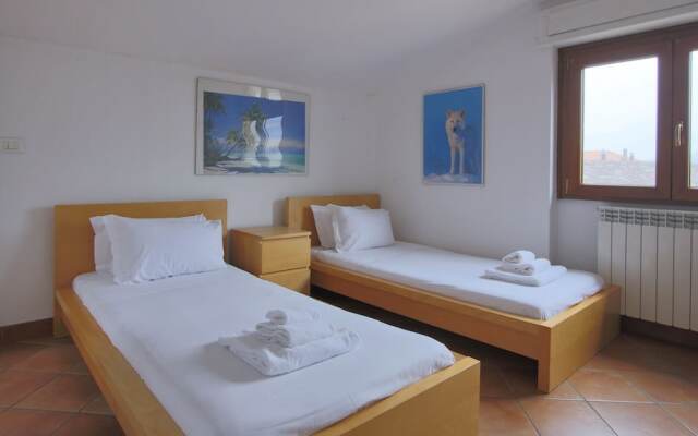 Italianway - Piazza Nuova 3