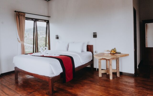 Candra Cottage