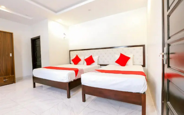 Chieu Duong Hotel by OYO Rooms