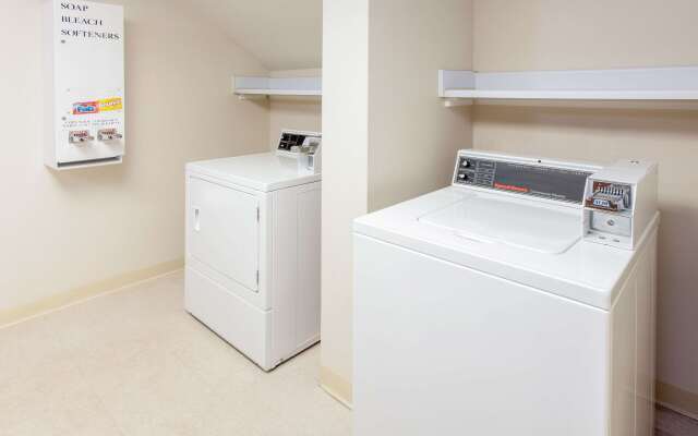 AmericInn by Wyndham Greenville