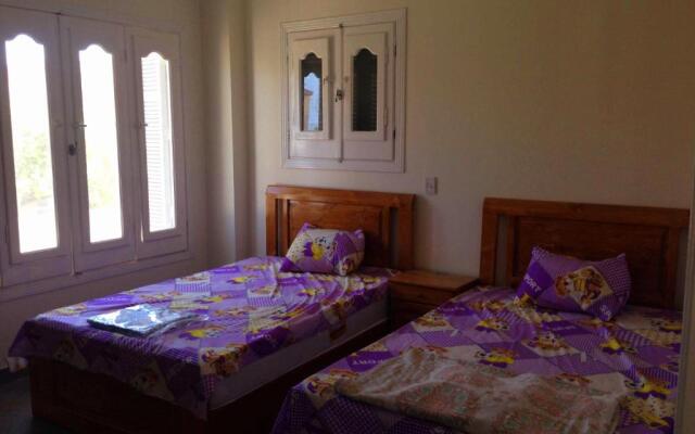 Beachfront Chalet in gazala valley