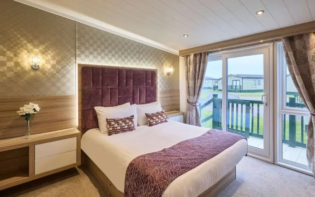Host Stay Whistler Deluxe Lodge