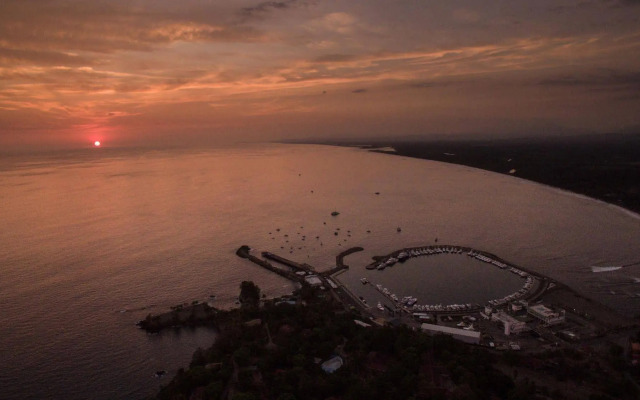Hotel California - Manuel Antonio