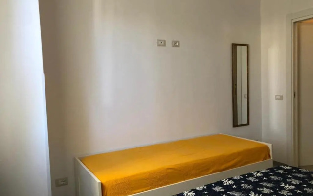 055 G&G house (011015-LT-2119)