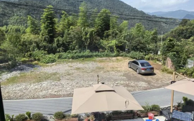 Anji Yifu Homestay (Canglong Baipu Branch)