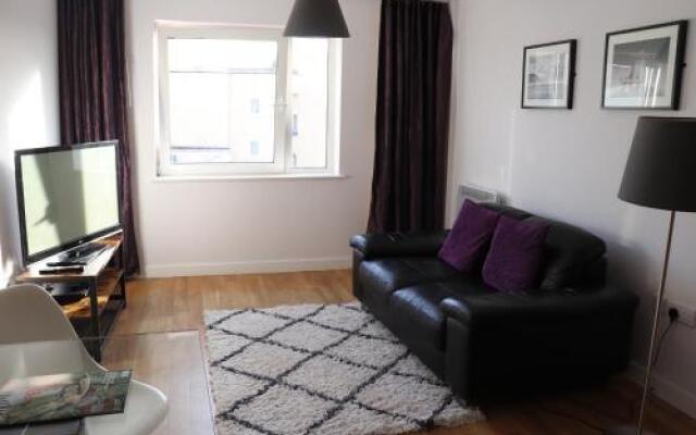 Quayside Serviced Apartments