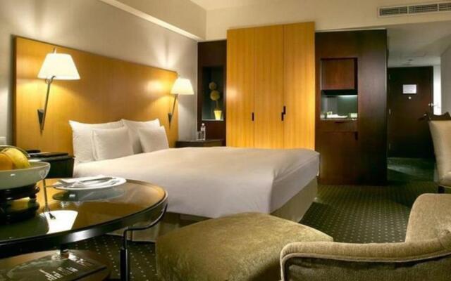 CHECK inn Select Taichung Dadun