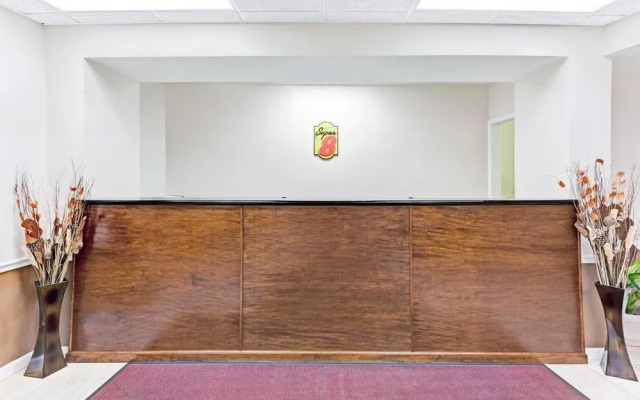 Super 8 Carrollton Ga