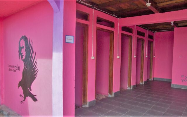 One Tree Hill - Hostel