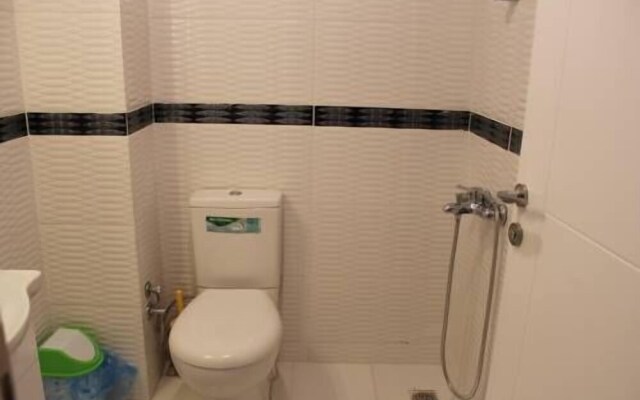 Class Suit Residence