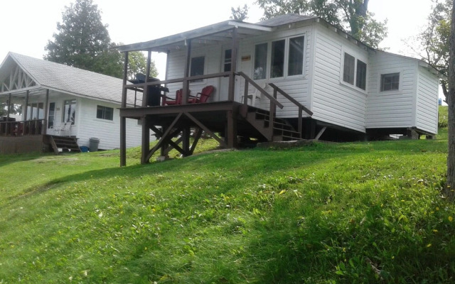 Minnehaha Camp Resort