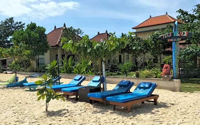 Yogi Beach Bungalow & Restaurant Lembongan