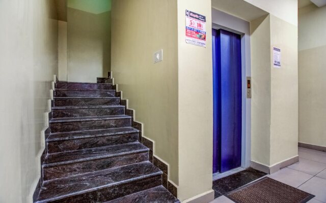 Sri Royal Palace By OYO Rooms