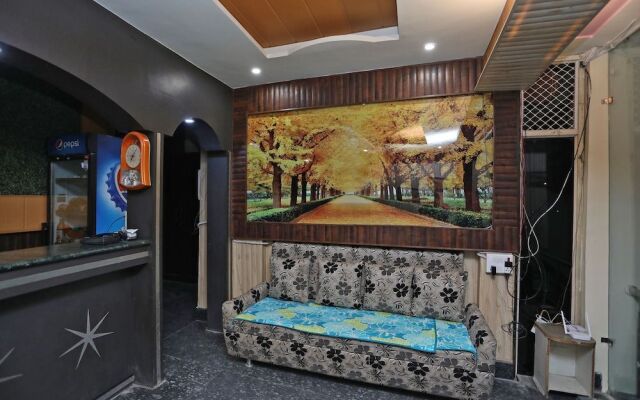 OYO 19804 Hotel Geet International