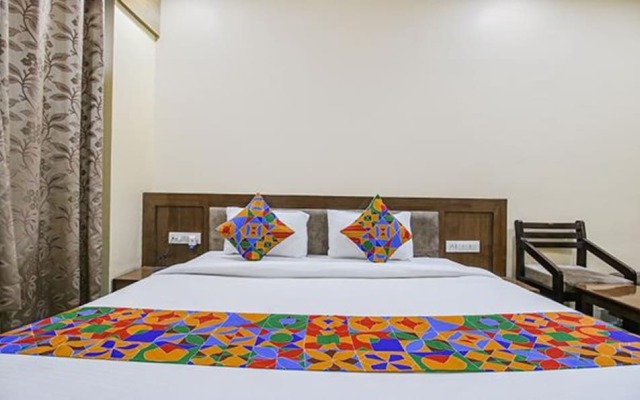 Fabhotel Silver Inn I