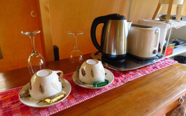 Omarama Oasis - Permaculture Glamping