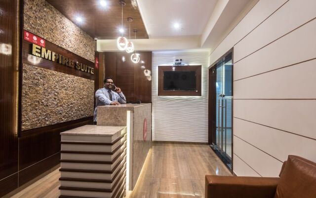 OYO 9328 Empire Suite