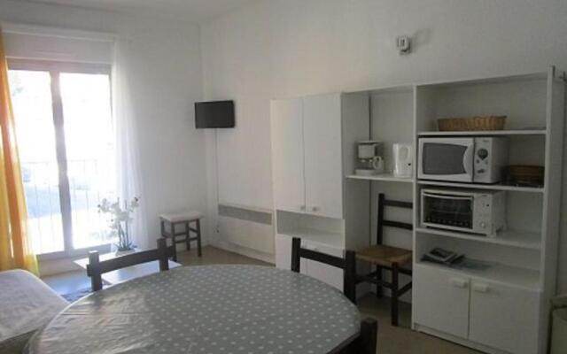 Appartement Cauterets, 2 pièces, 6 personnes - FR-1-234-231