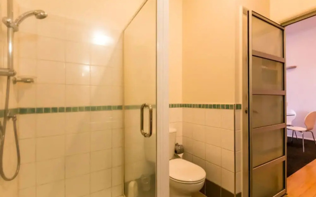 Modern 1 Bedroom Apartment on Princes Wharf