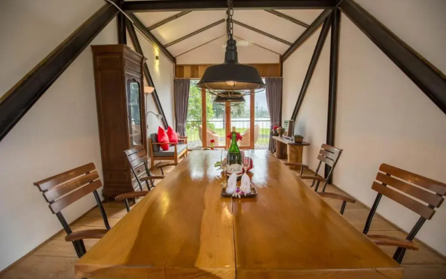 Kampot River Residence