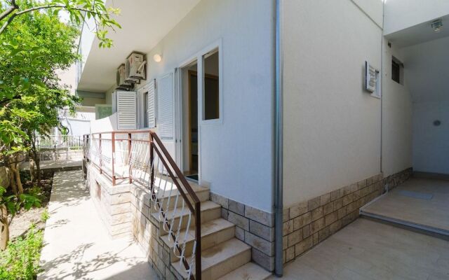 Apartments & Rooms Barisic