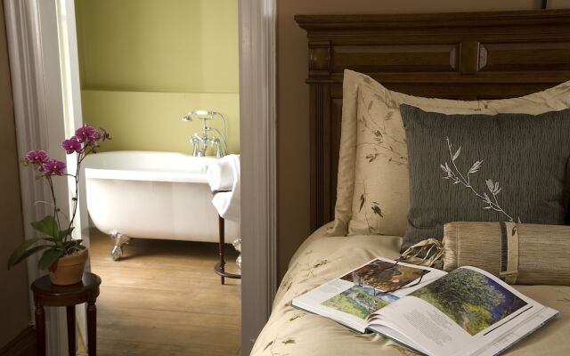 The Croff House Bed & Breakfast