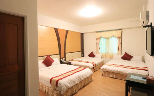 Warner Leisure Hotel