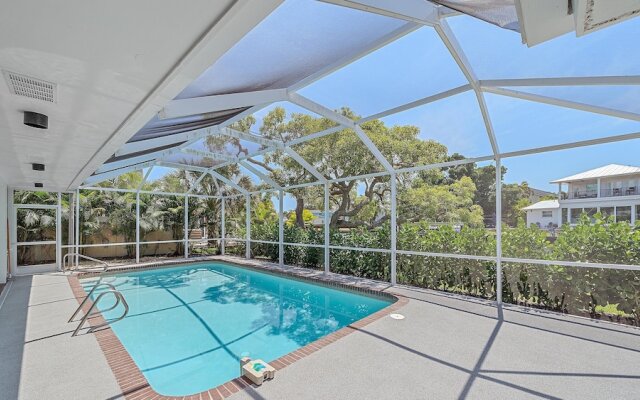 The Windward House 3 Bedroom Home by RedAwning