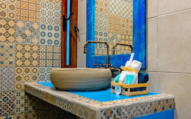 Maria De Nadie Hotel Boutique