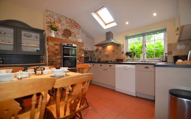 Rosemead Cottage