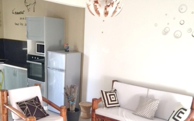 Apartment With 2 Bedrooms in Le Gosier, With Enclosed Garden and Wifi