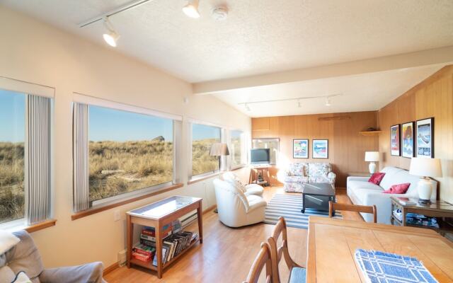 Sea Lion Crossing - 3 Br Home