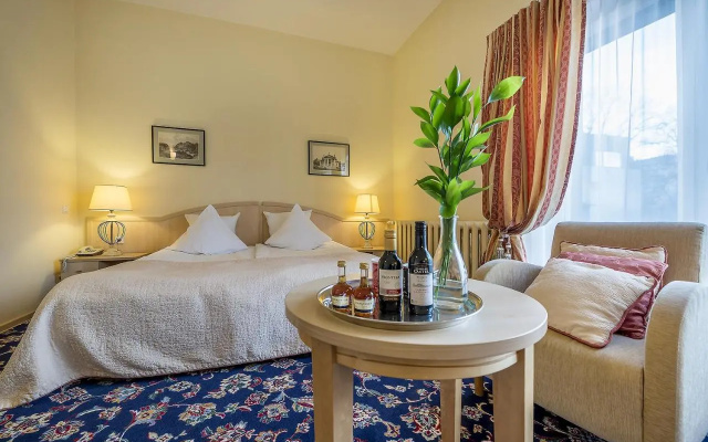 Grata by Centrum Hotels