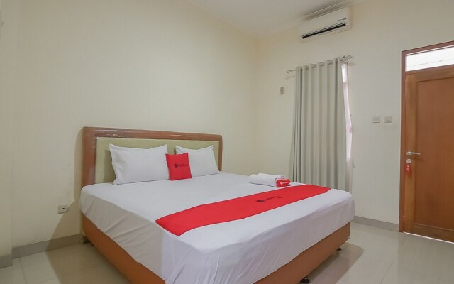 Wisma Gendhis by RedDoorz