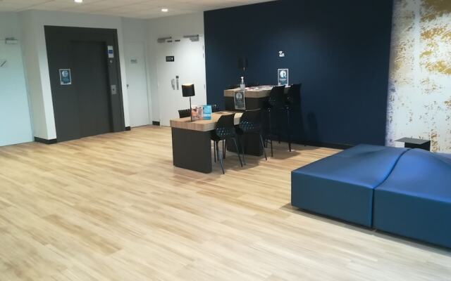 Kyriad Direct  - Bourg les Valence