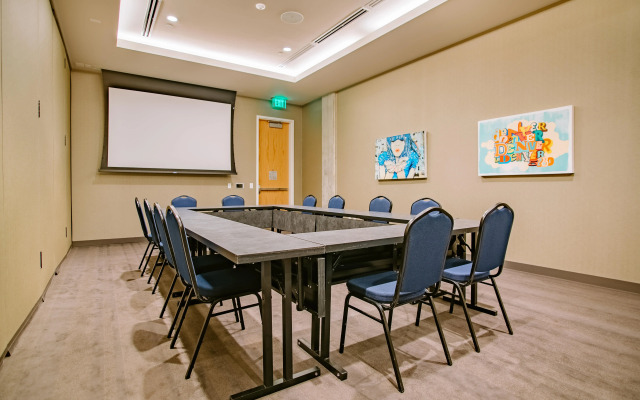 Hotel Indigo Denver Downtown — Union Station by IHG